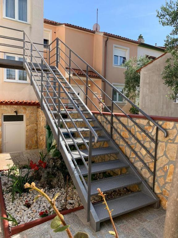 PUY Apartman Meghan מראה חיצוני תמונה
